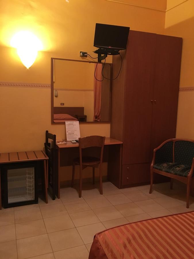Soggiorno Comfort Roma Exterior foto